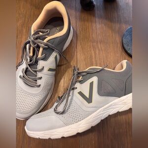 Vionic Women's Brisk Energy Leisure Walking Shoes W. 10